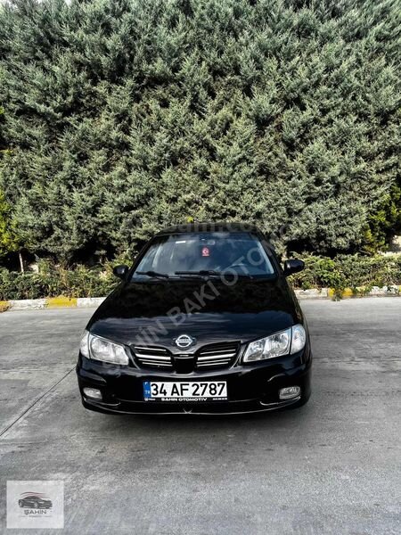 Galeriden Nissan Almera 1.5 Comfort 2001 Model Düzce 300.000 km Siyah