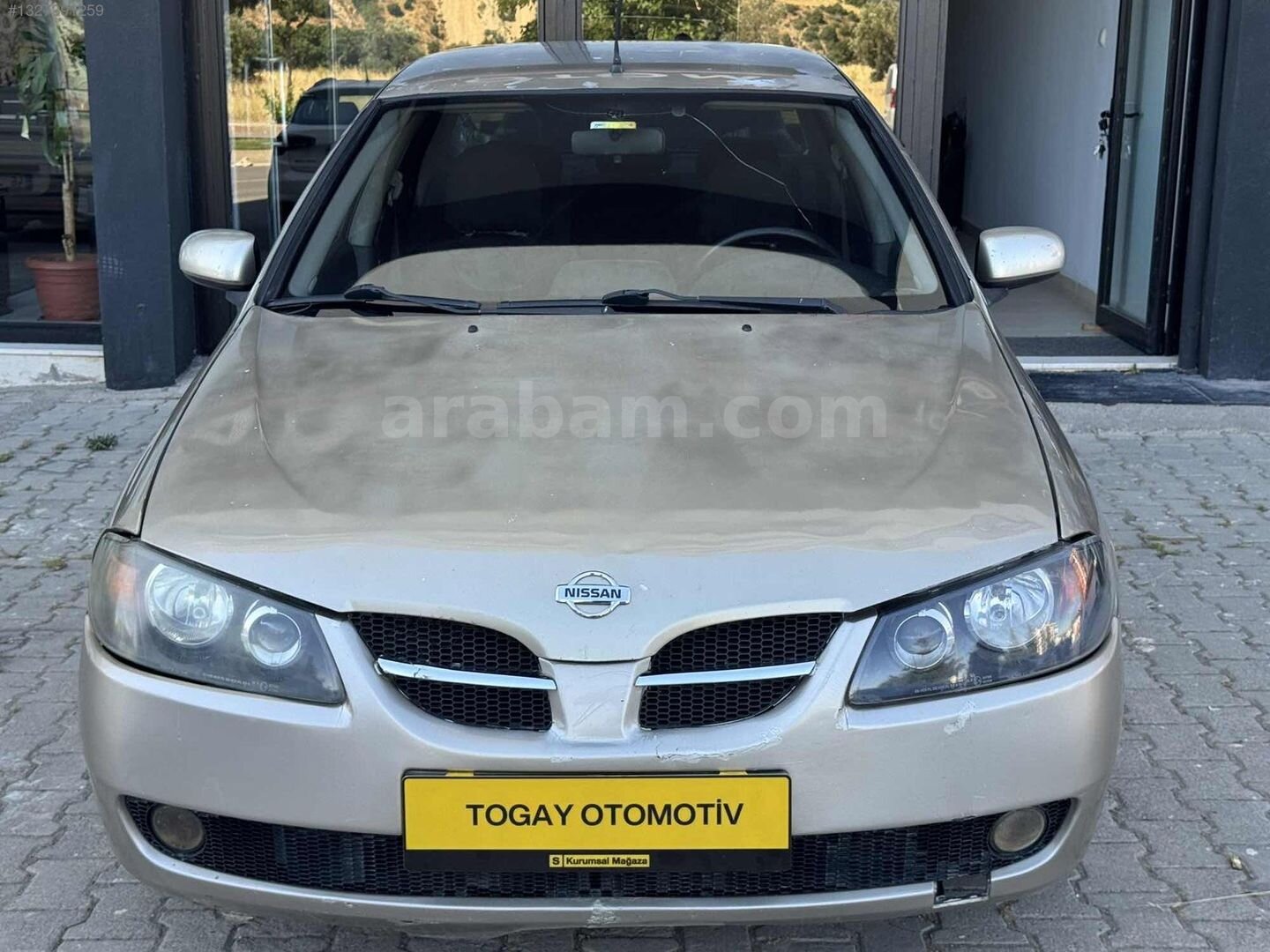 Galeriden Nissan Almera 1.5 Tekna 2004 Model Kahramanmaraş 365.000 km Şampanya 2