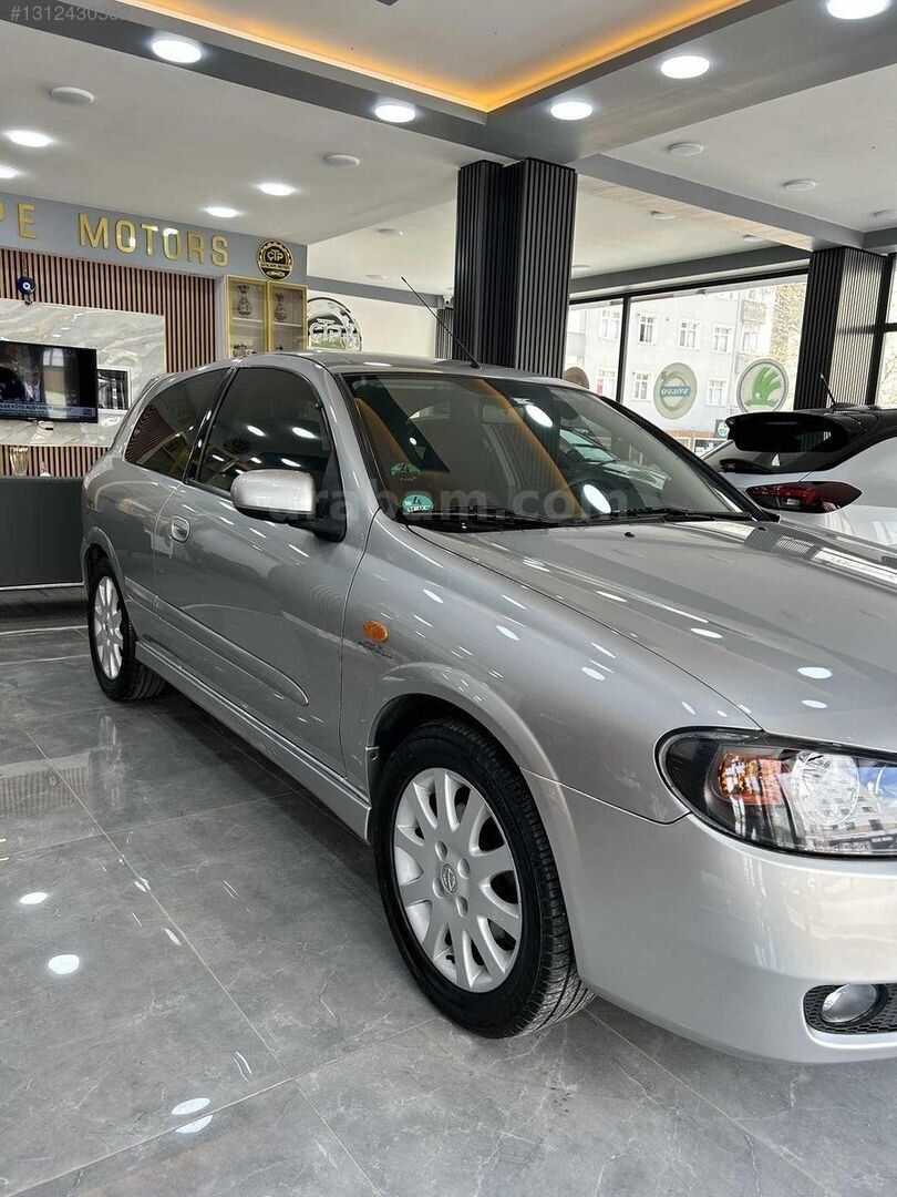 Galeriden Nissan Almera 1.5 Visia 2003 Model İstanbul 155.284 km Gri 2