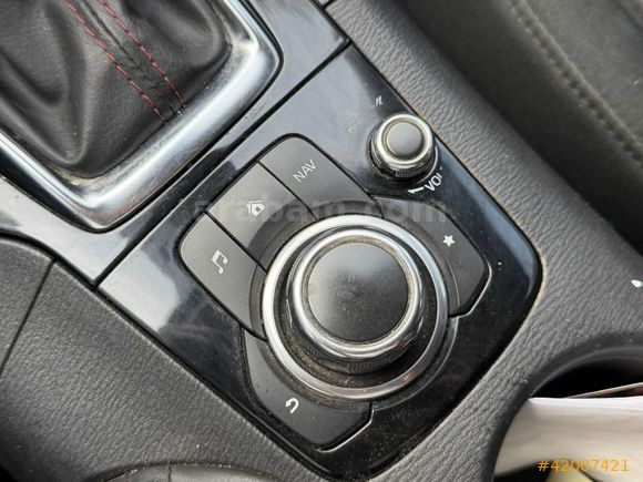 HATASZ 2014 MAZDA 3 1.5 SKYACTİVE OTOMATİK-K.ISITMA-G.GÖRÜŞ-AZKM