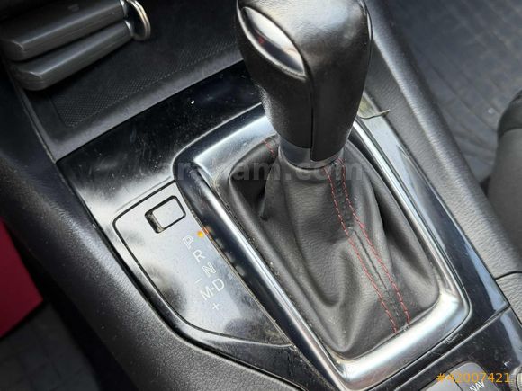 HATASZ 2014 MAZDA 3 1.5 SKYACTİVE OTOMATİK-K.ISITMA-G.GÖRÜŞ-AZKM