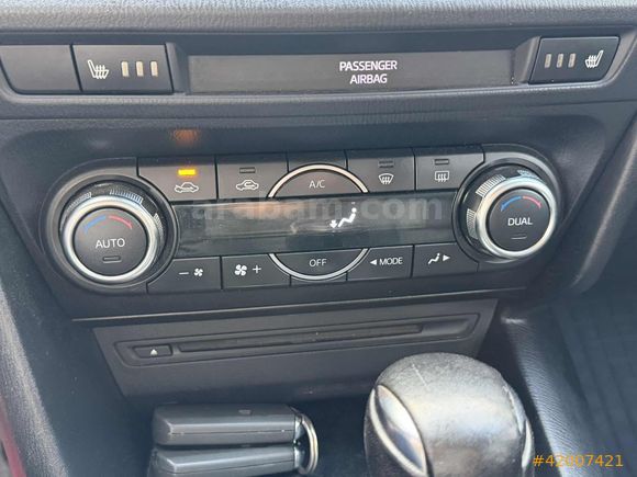 HATASZ 2014 MAZDA 3 1.5 SKYACTİVE OTOMATİK-K.ISITMA-G.GÖRÜŞ-AZKM