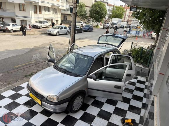 SAVRAN GRUPTAN CORSA OTOMATİK KLIMALI