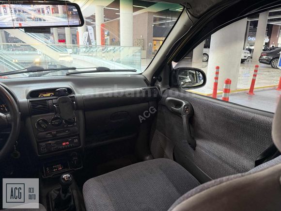 Full Bakımlı Eksiksiz Opel Corsa 1.4 GLS