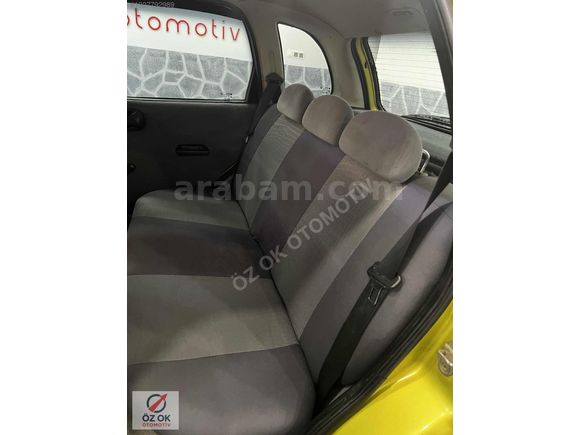 Temiz güneş yanıksız değişensiz