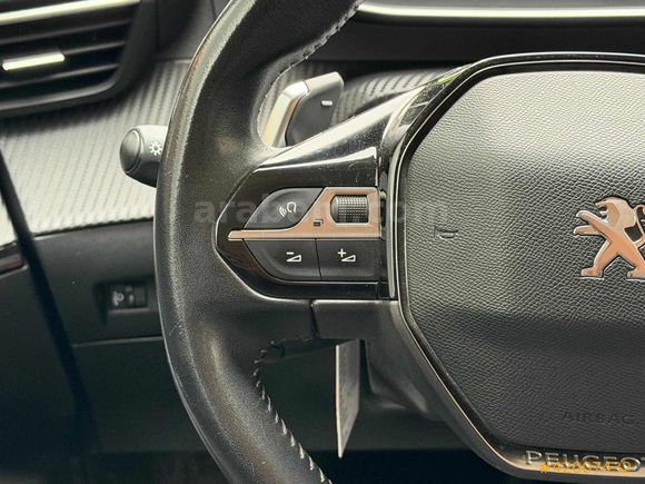 ESİLA MOTORS'DAN 2020 MODEL PEUGEOT 2008 1.2 PURETECH ACTİVE