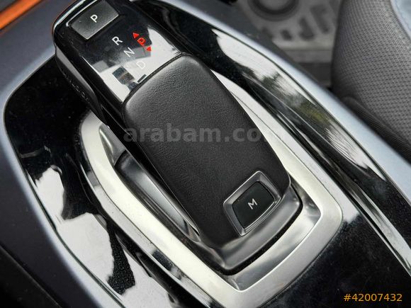 ESİLA MOTORS'DAN 2020 MODEL PEUGEOT 2008 1.2 PURETECH ACTİVE