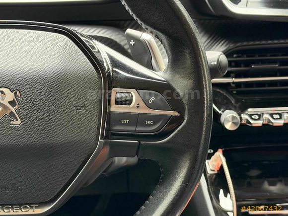 ESİLA MOTORS'DAN 2020 MODEL PEUGEOT 2008 1.2 PURETECH ACTİVE