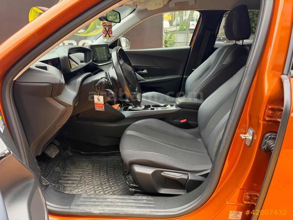 ESİLA MOTORS'DAN 2020 MODEL PEUGEOT 2008 1.2 PURETECH ACTİVE