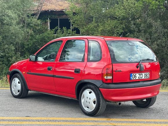 OPEL CORSA 1.4 GLS OTOMATİK VİTES