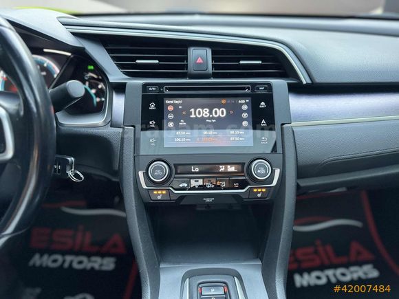ESİLA MOTORS'DAN 2018 MODEL HONDA CİVİC ELEGANCE 0,99 KREDİ