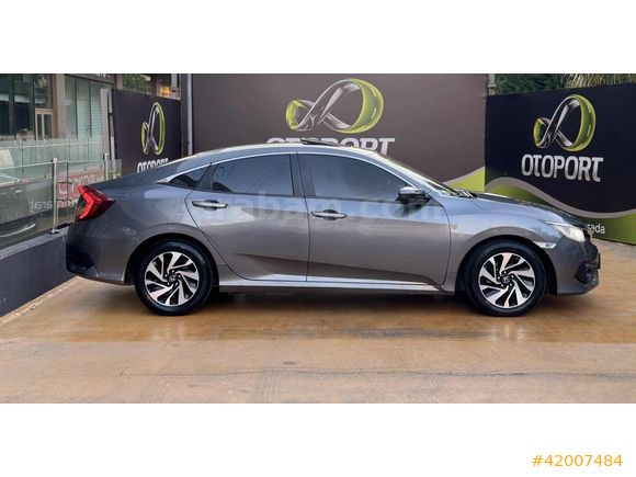 ESİLA MOTORS'DAN 2018 MODEL HONDA CİVİC ELEGANCE 0,99 KREDİ