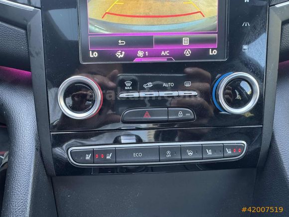 ESİLA MOTORS'DAN 2017 MDL TALİSMAN 4 CONTROL C-TVNLI 0,99 KREDİİ