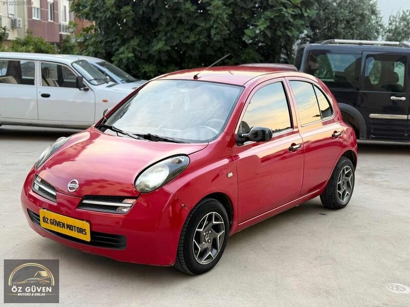 Galeriden Nissan Micra 1.2 Visia 2005 Model Antalya 292.000 km Bordo