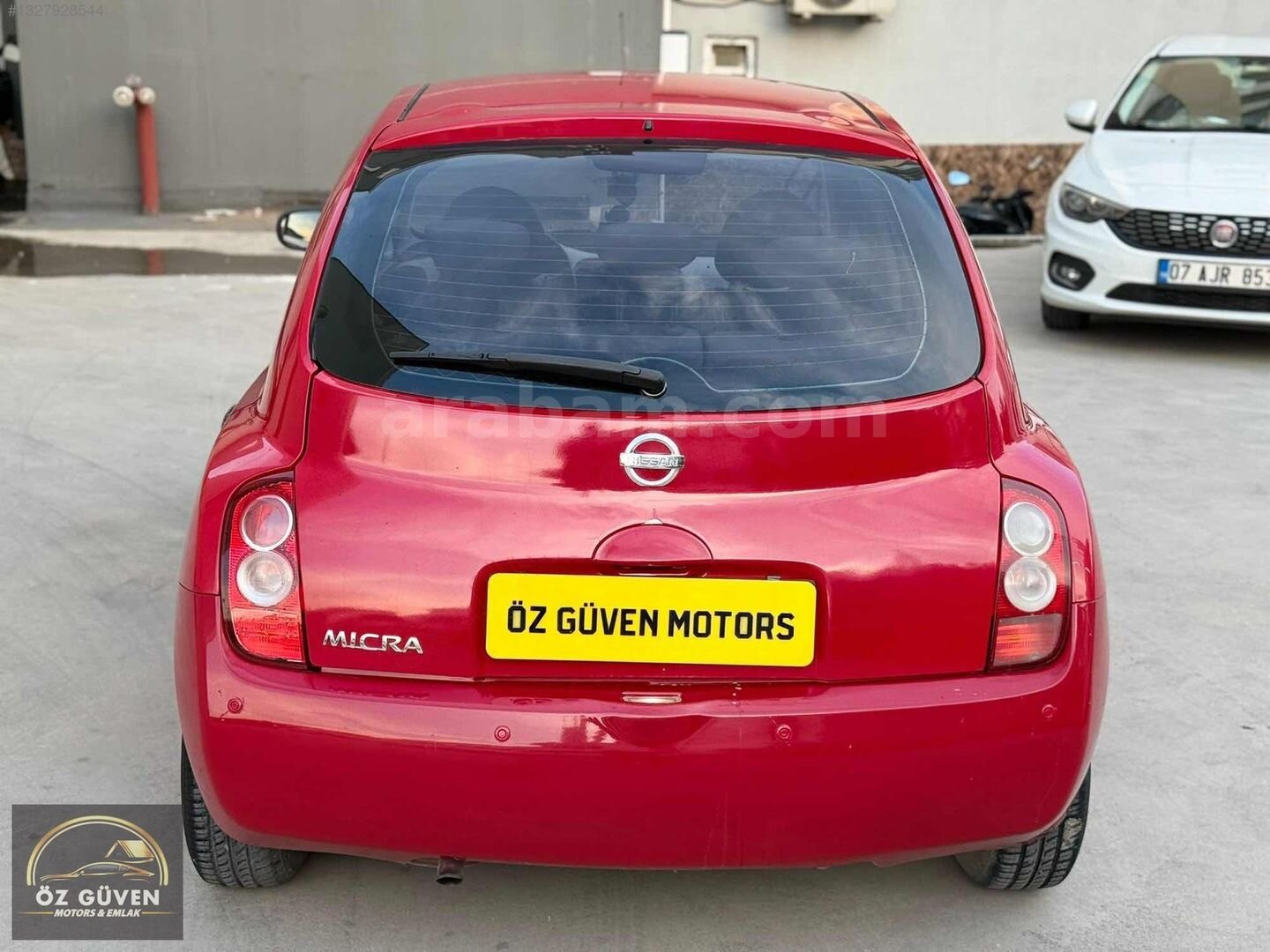 Galeriden Nissan Micra 1.2 Visia 2005 Model Antalya 292.000 km Bordo 6