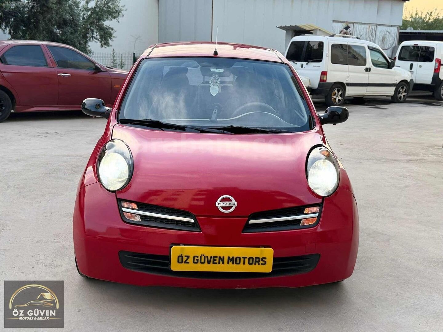 Galeriden Nissan Micra 1.2 Visia 2005 Model Antalya 292.000 km Bordo 2