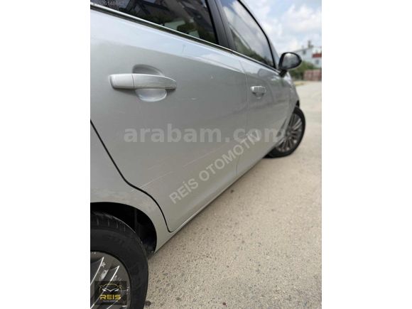 2013 MODEL CORSA 1.4 ENJOY HATASIZ BOYASIZ 120 BİN KM