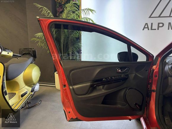 2014 RENAULT CLİO 1.5dCi İCON+HIZ SABİTLEME+STAR-STOP