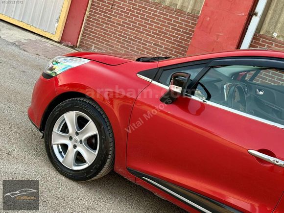 VitalMotors'dan 2015 RENAULT CLİO 1.5 DCİ ICON