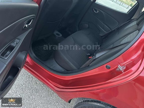 2014 clio. 1.5. Dci İcon Otomatik vites Değişensiz 4 boya