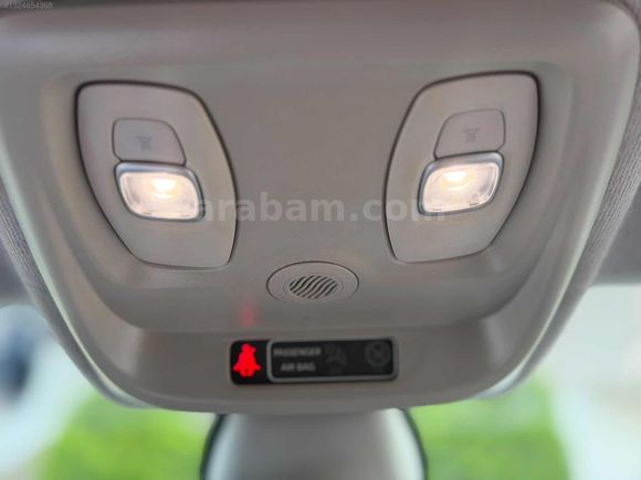 ASM MOTORS 2019 CLİO ICON EDC DÜŞÜK KM