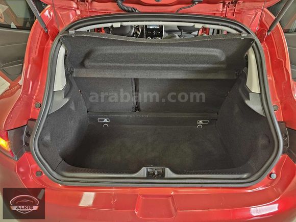 2014 MODEL CLIO İCON DEĞİŞENSİZ 177 BİN KM DE