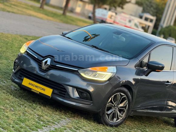 Dolular dolusu İcon Clio