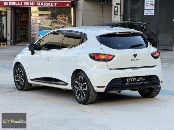 EYP GALLERY'DEN 2017 RENAULT CLİO İCON OTOMATİK