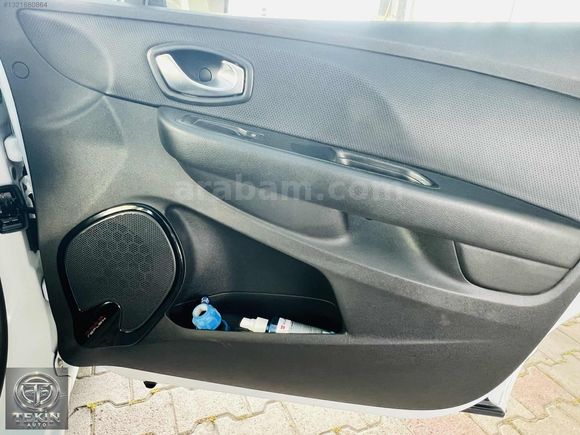 TEKİN AUTODAN 2018 OTOMATİK 1.5 DİZEL İCON FULL PAKET
