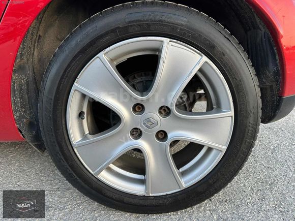 YAŞAR MOTORS'DAN 2013 RENAULT CLİO İCON OTOMATİK