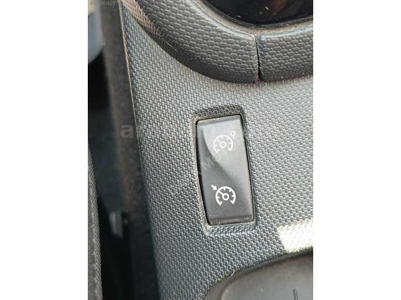 Dara Motors Hatasız İcon Clio Otomatik Vites