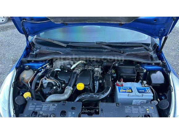 AS METE AUTO'DAN 2014 OTOMATİK CLİO HATASIZ BOYASIZ GT-LİNE