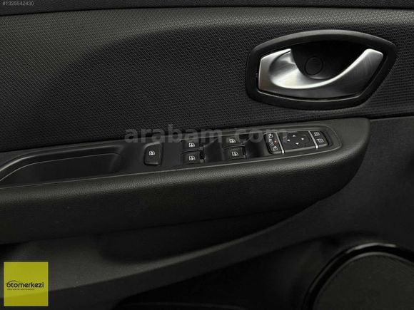OTOMERKEZI ESKISEHIR den 2019 MODEL 1.5DCI ICON CLIO
