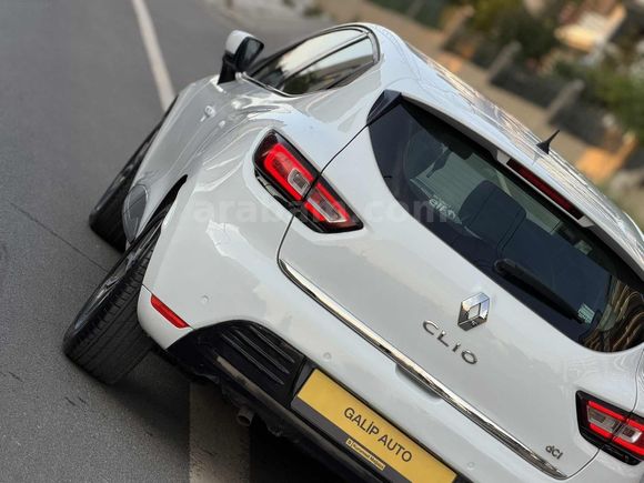 DEĞİŞENSİZ~ 2018 MODEL~CLİO İCON~OTOMOTİK VİTES~
