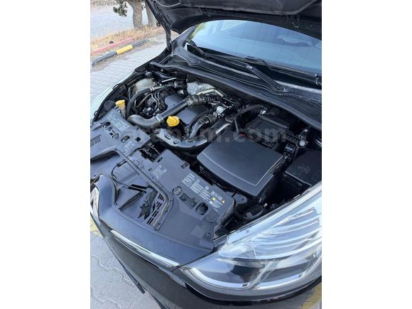70'Binkm Nadir Temizlikte Otomatik Dizel Clio4