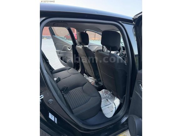 70'Binkm Nadir Temizlikte Otomatik Dizel Clio4
