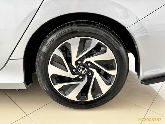 2017 HONDA CİVİC-DEĞİŞENSİZ-107.000KM-BAKIMLI