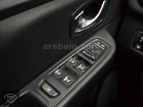 2017 ICON 1.5 DİZEL OTOMATİK MAKYAJLI KASA