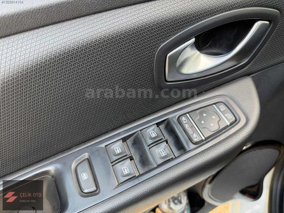 ÇELİK OTO,DAN 2017 BOYASIZ CLİO İCON 1.5 DCİ EDC FULL 165.000 KM