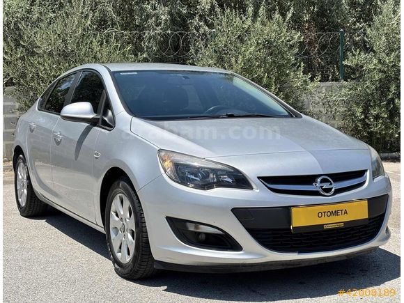 ASTRA 1.6 CDTİ-BOYASIZ-DEĞİŞENSİZ-TRAMERSİZ-ORJİNAL