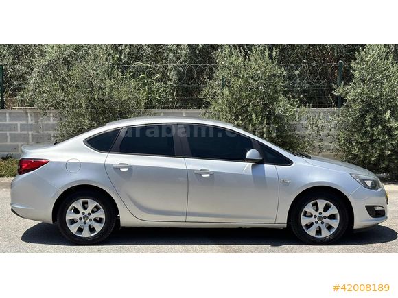 ASTRA 1.6 CDTİ-BOYASIZ-DEĞİŞENSİZ-TRAMERSİZ-ORJİNAL