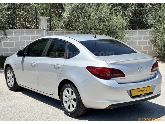 ASTRA 1.6 CDTİ-BOYASIZ-DEĞİŞENSİZ-TRAMERSİZ-ORJİNAL
