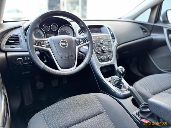 ASTRA 1.6 CDTİ-BOYASIZ-DEĞİŞENSİZ-TRAMERSİZ-ORJİNAL