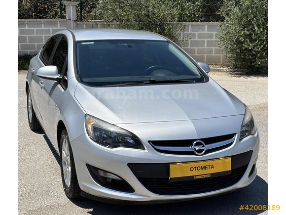 ASTRA 1.6 CDTİ-BOYASIZ-DEĞİŞENSİZ-TRAMERSİZ-ORJİNAL