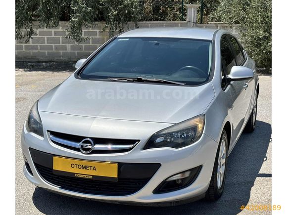 ASTRA 1.6 CDTİ-BOYASIZ-DEĞİŞENSİZ-TRAMERSİZ-ORJİNAL