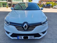 67610 km'de Kazasız, Boyasız, Değişensiz, Tramersiz Temiz Megane