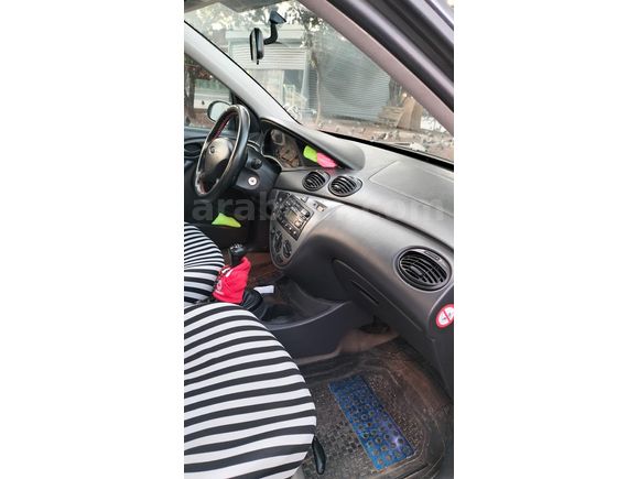 Sahibinden Ford Focus 1.6 Comfort 2003 Model
