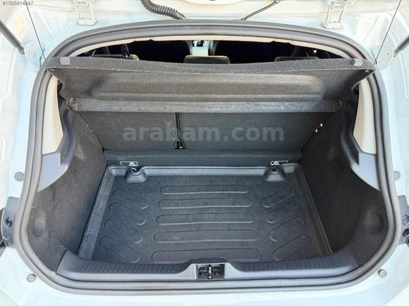 HATASIZ_BOYASIZ_TRAMERSİZ_CLİO_İCON_1.5DCİ_1o7.000KM_90HP_EDC