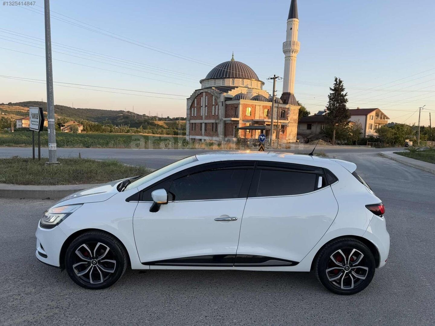 Galeriden Renault Clio 1.5 dCi Icon 2017 Model Sakarya 107.000 km Beyaz 5