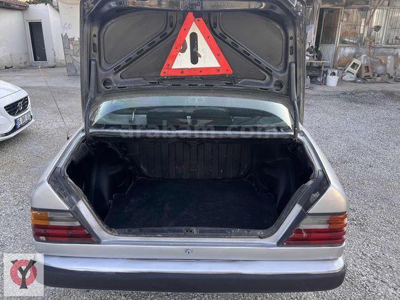1985 EFSANE MERCEDES SON SERİ E200D